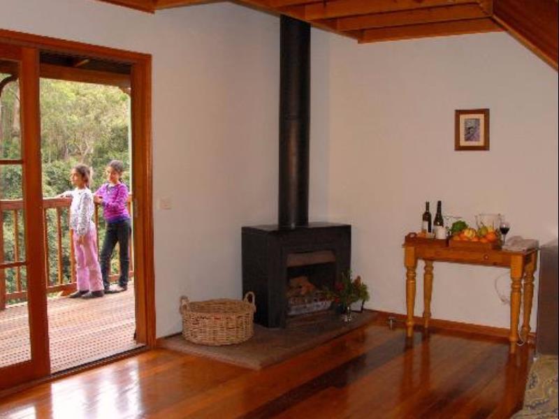 Nirvana Spiritual Retreat Gloucester Extérieur photo